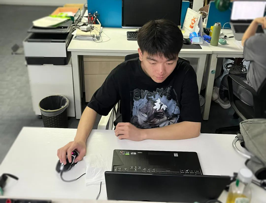 丁昊：实习单位“点名”说出暑期实习生真实情况