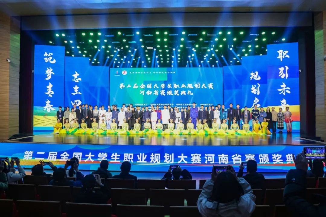 全员“上岸”！这是什么宝藏宿舍？
